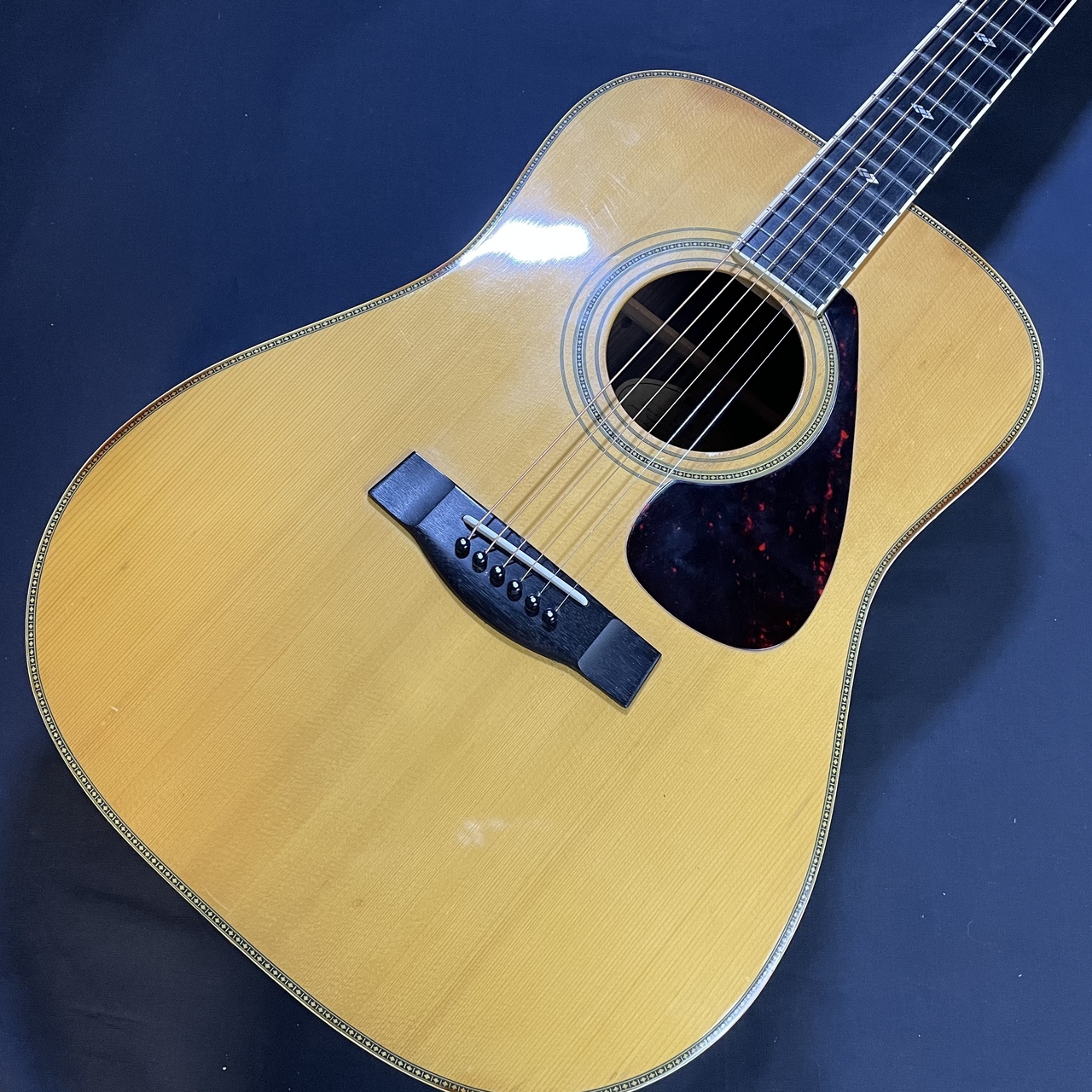 ダンボールにて発送致しますYAMAHA L-8 前期型★LR baggs Anthem搭載★激鳴り★ヤマハ