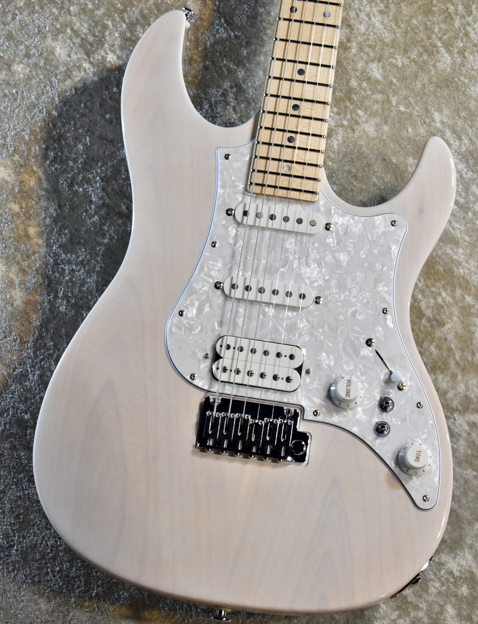 FUJIGEN(FGN) EOS-ASH-M White Blonde #F230188【3.47kg/国産