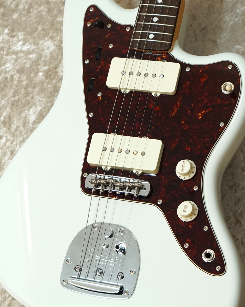 Fender Made in Japan Traditional II 60s Jazzmaster -Olympic White