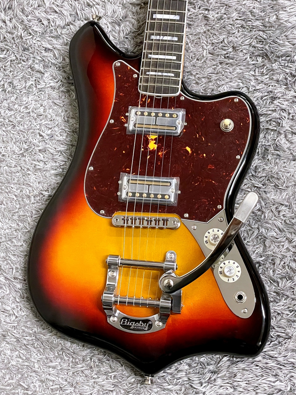 Fender Parallel Universe Volume II Maverick Dorado Ultraburst