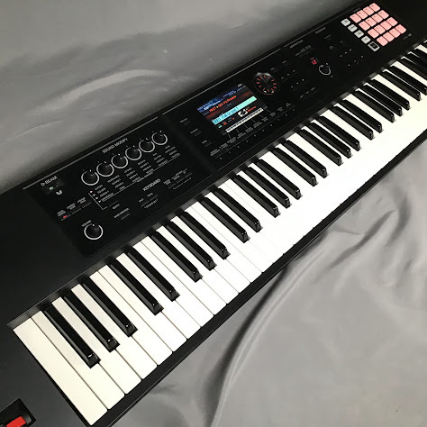 Roland FA-07【 展示品特価】76鍵盤ワークステーション・シンセ（新品