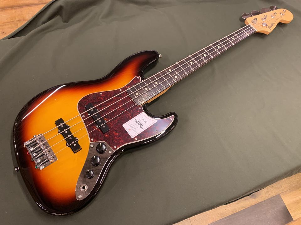 Fender Japan Jazz Bass 3tone sunburst