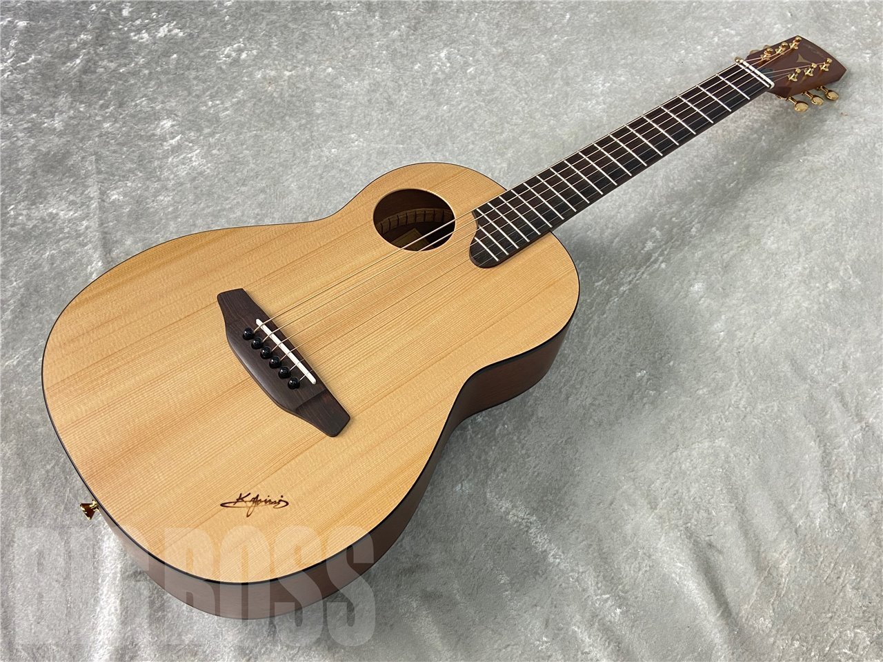 貴重◇ 希少！YAIRI GUITAR HAND MADE NO.B2 (’69年)　温もりのある、反応のよい、矢入サウンド！ 本体