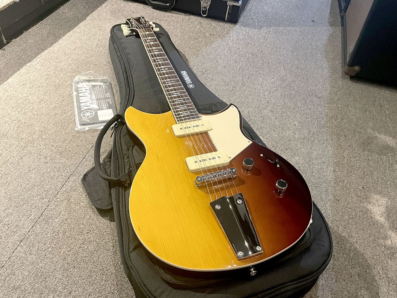 YAMAHA REVSTAR STANDARD RSS02T Sunset Burst（中古