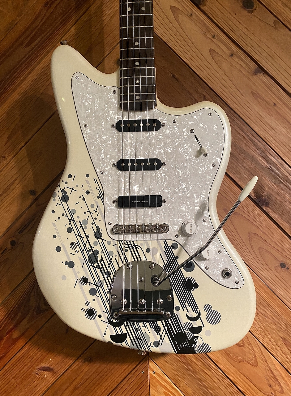 Squier by Fender Mami Jazzmaster -Stratomaster- Pearl White（中古