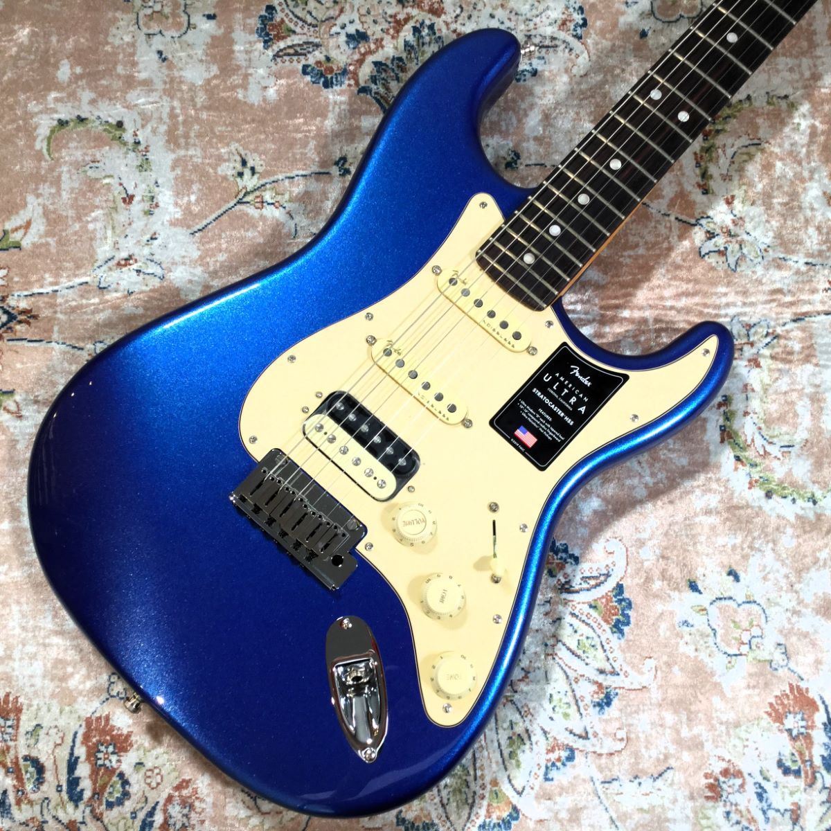 Fender American Ultra Stratocaster HSS Rosewood Fingerboard Cobra