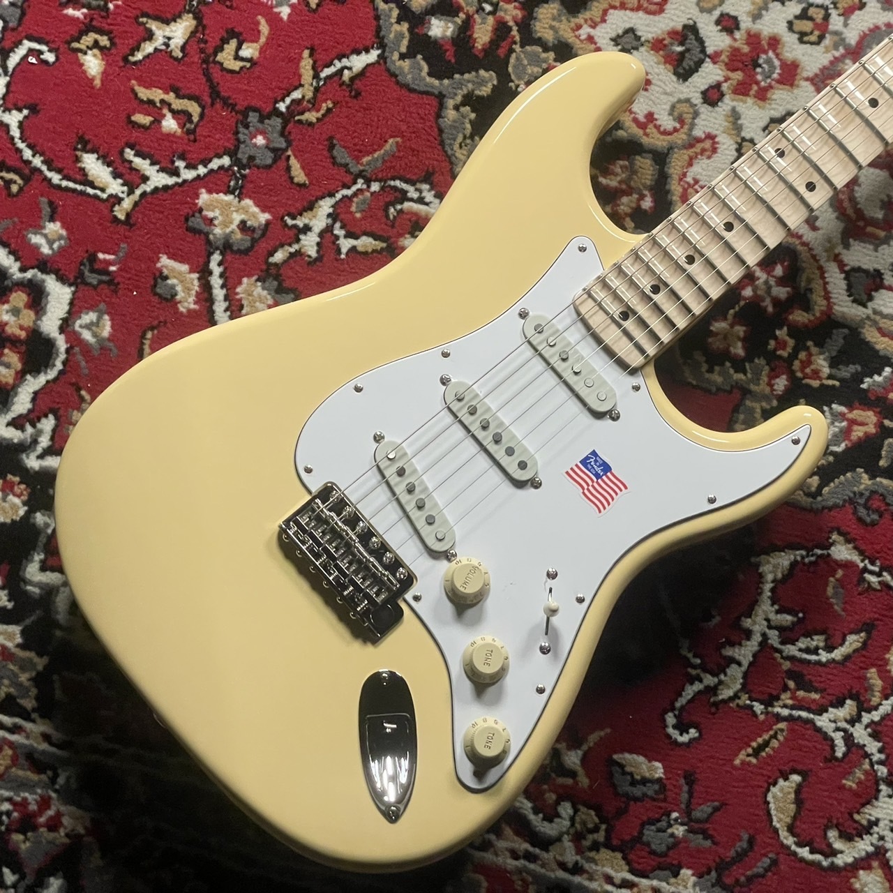 Fender Yngwie Malmsteen Stratocaster Vintage White エレキギター