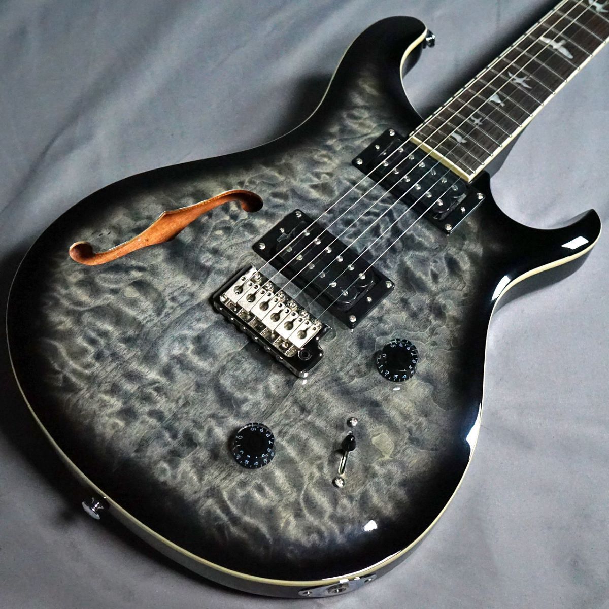 Paul Reed Smith(PRS) SE CUSTOM 22 Semi-Hollow Quilt CA Charcoal