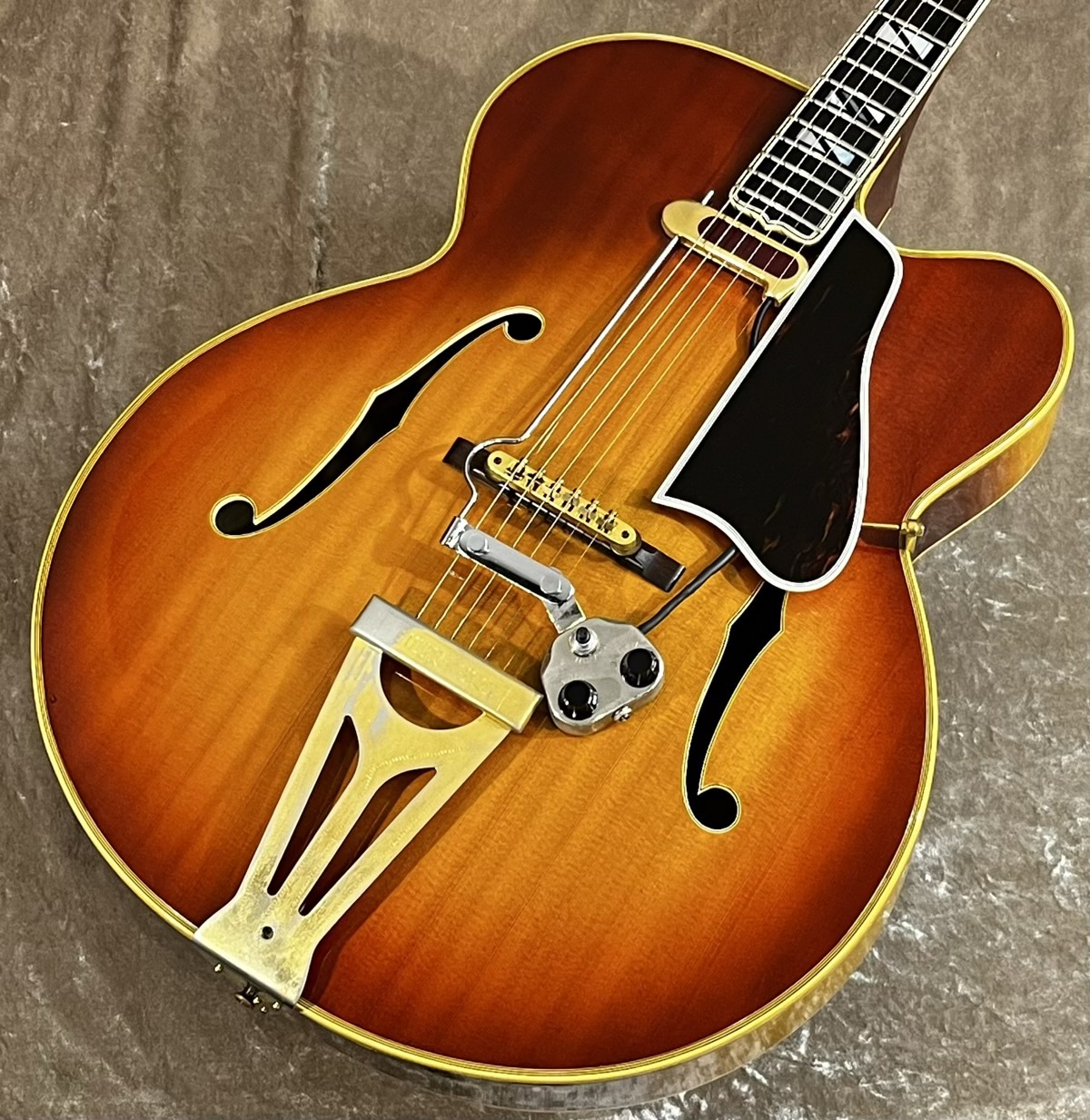 1950年代Dearmond FHC Archtop Guitar Pickupフローティング 