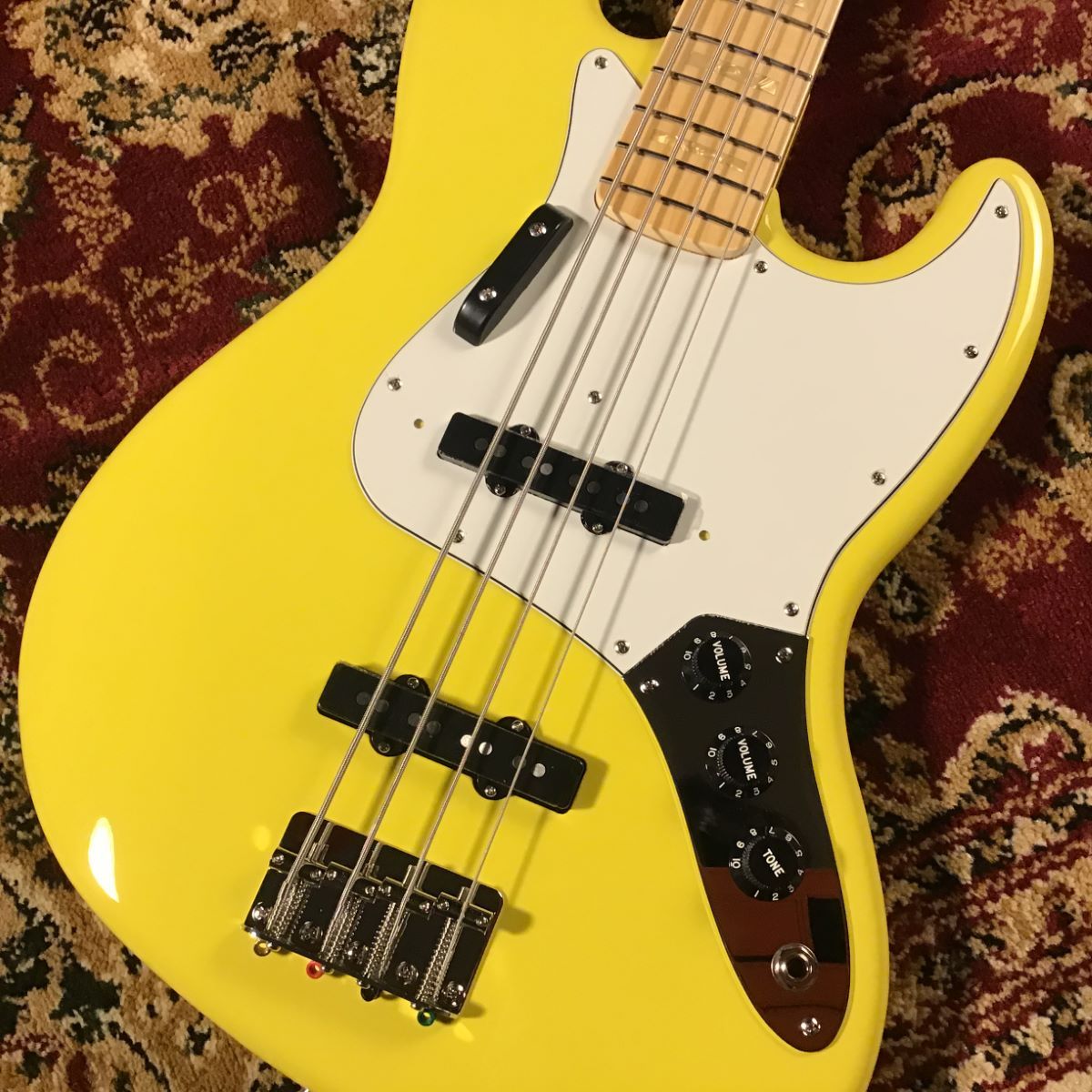 Fender Made in Japan Limited International Color Jazz Bass Monaco