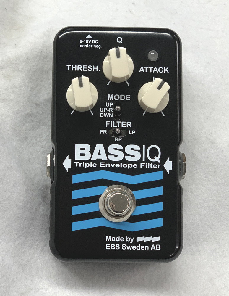 EBS BASS IQ Triple Envelope Filter オートワウ本体のみ裏蓋のネジ1本