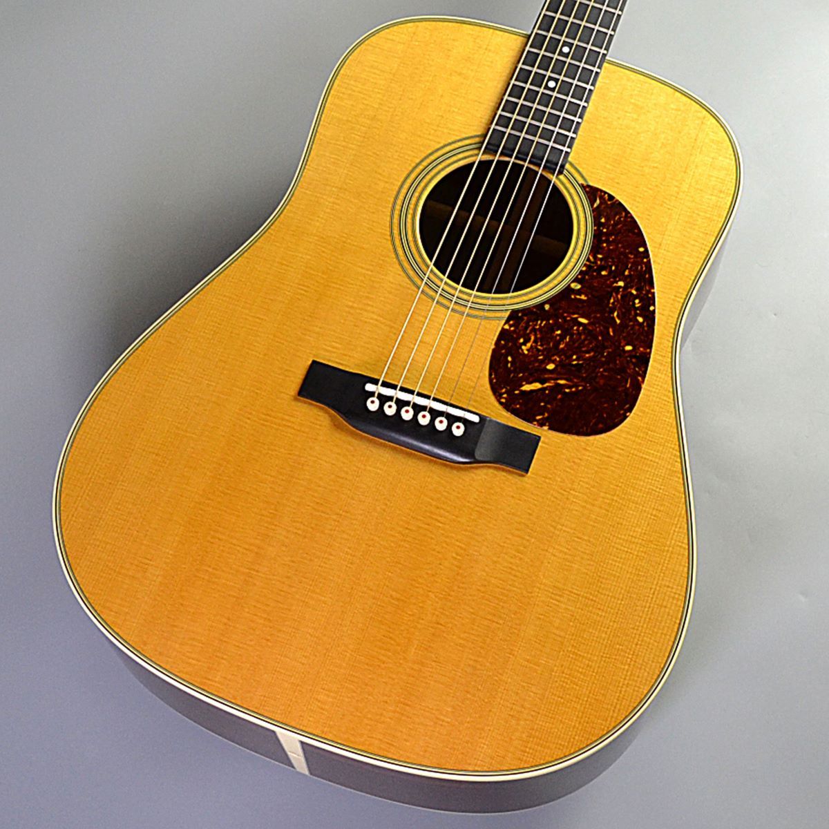 Martin D-28 Standard 【チョイ傷特価】（新品特価/送料無料）【楽器