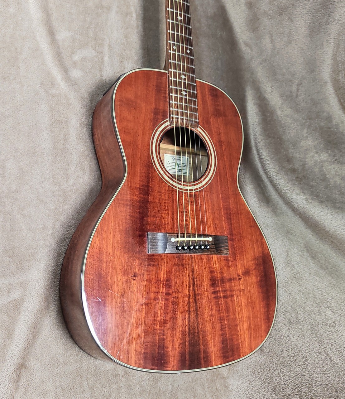 Takamine PT-406 タカミネ PT406 美品 プリアンプ修理品サドルはタスク 