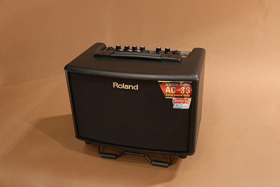 Roland AC-33（新品）【楽器検索デジマート】