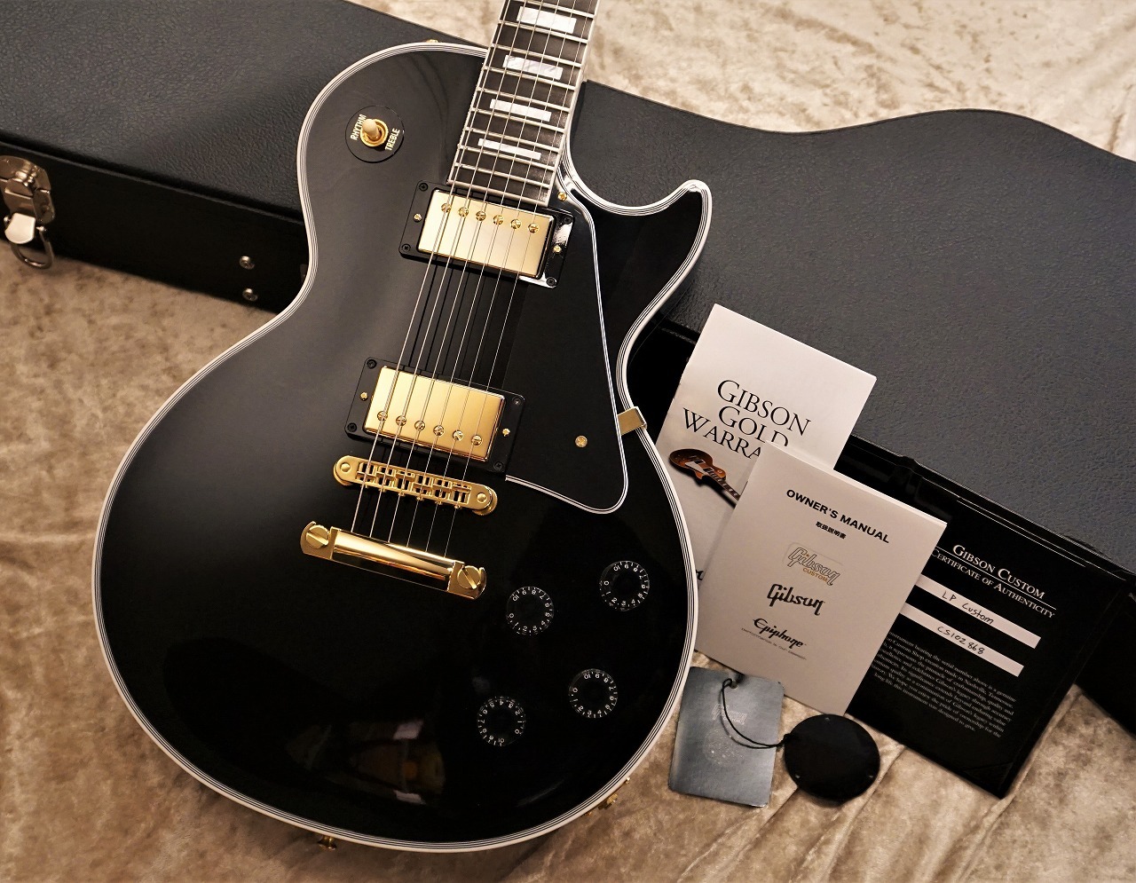 ギブソンUSA レスポールカスタム Les Paul Axcess Custom w/ Ebony Fingerboard Floyd Rose Gloss