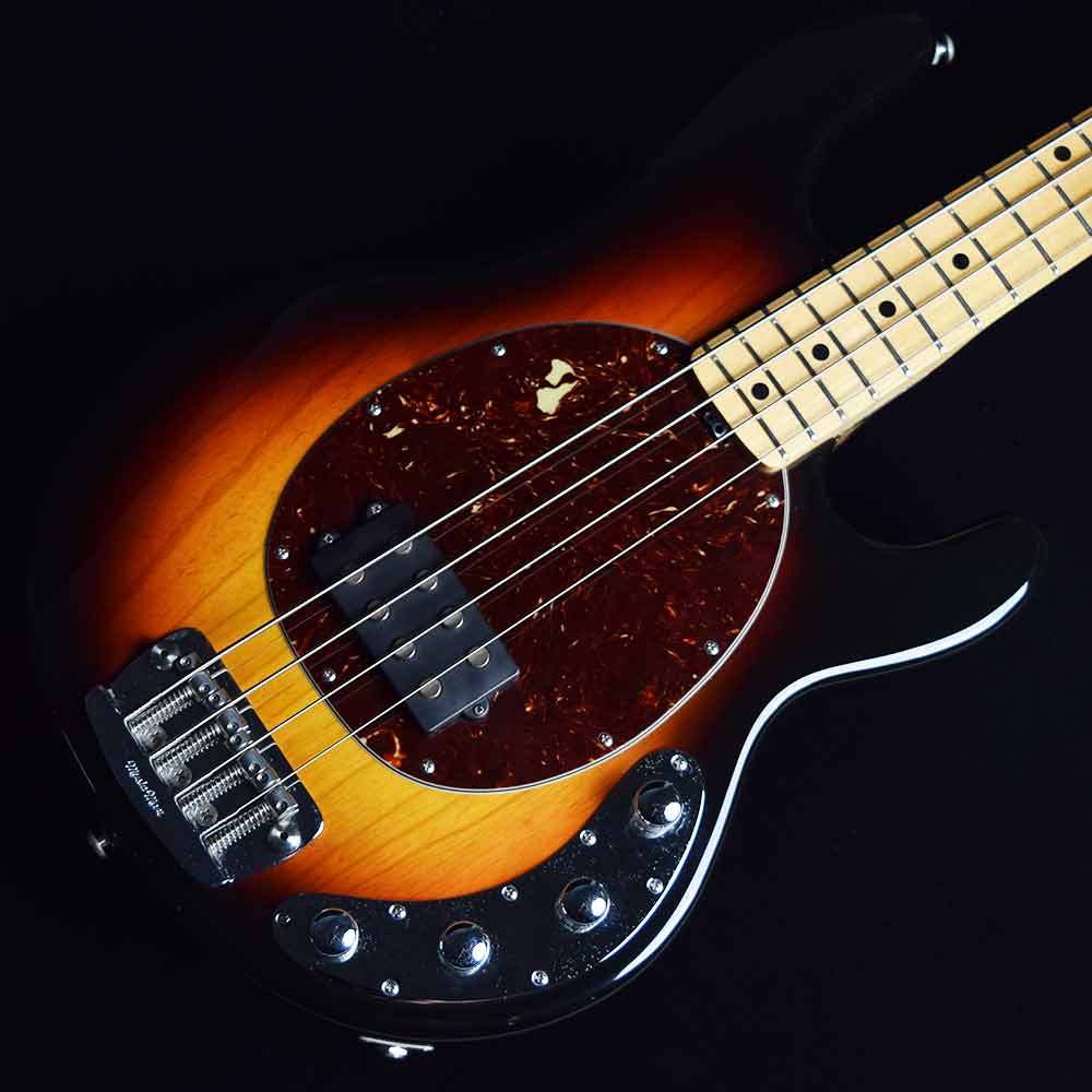 日本初の musicman エレキベース SUBSERIES StingRay4 ベース