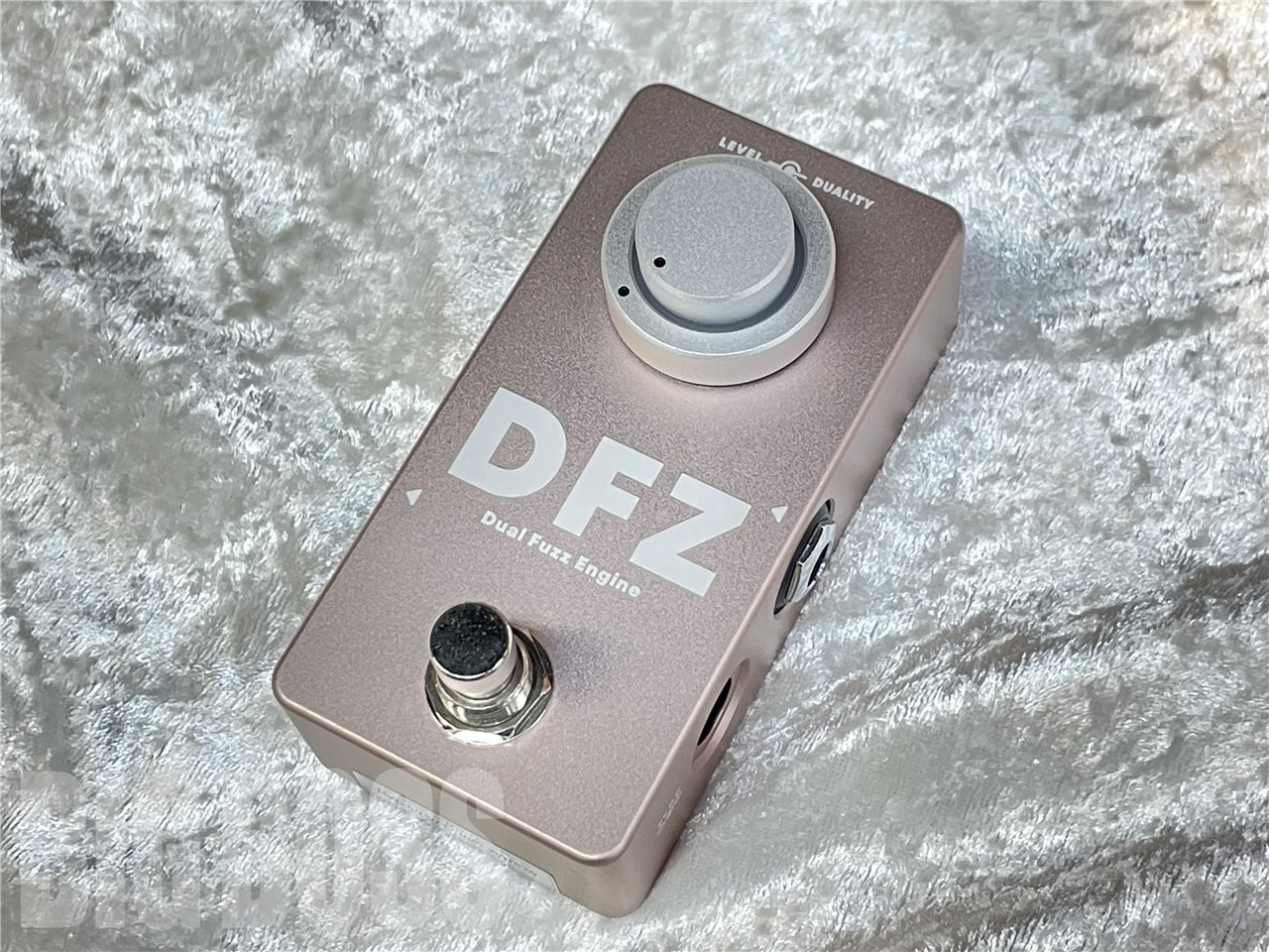 Darkglass Electronics DFZ Duality Fuzz（新品）【楽器検索デジマート】