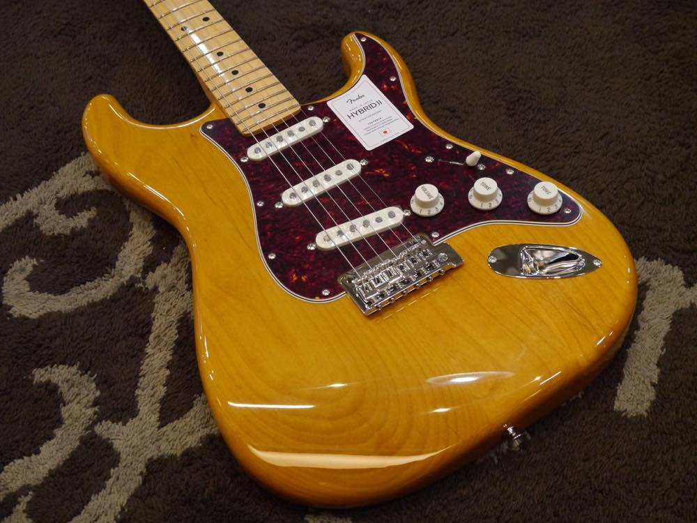 Fender Made In Japan Hybrid II Stratocaster Maple Fingerboard