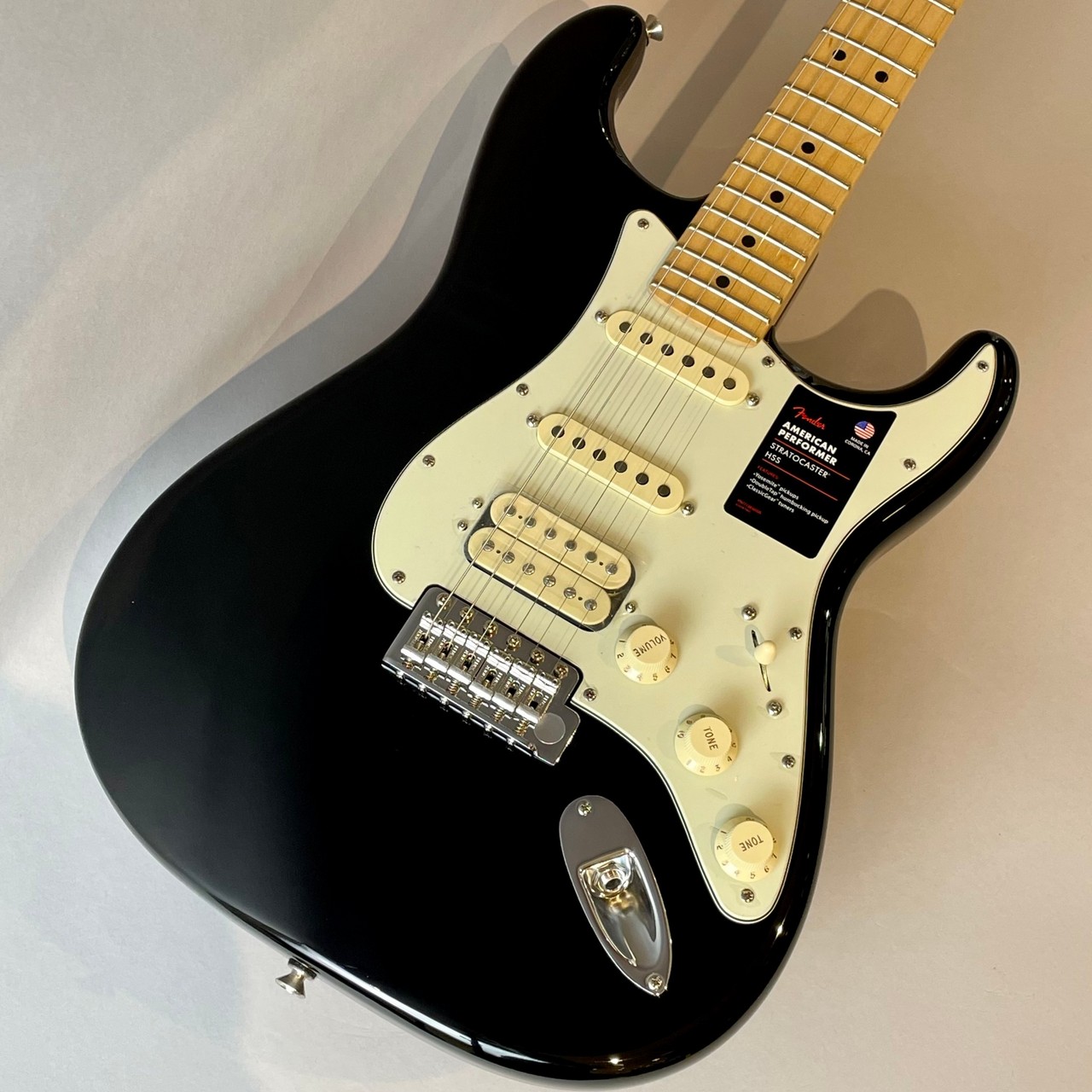 8割弦高Fender（フェンダー）/AMERICAN PERFORMER STRATOCASTER  HSS 【USED】エレクトリックギターSTタイプ【成田ボンベルタ店】