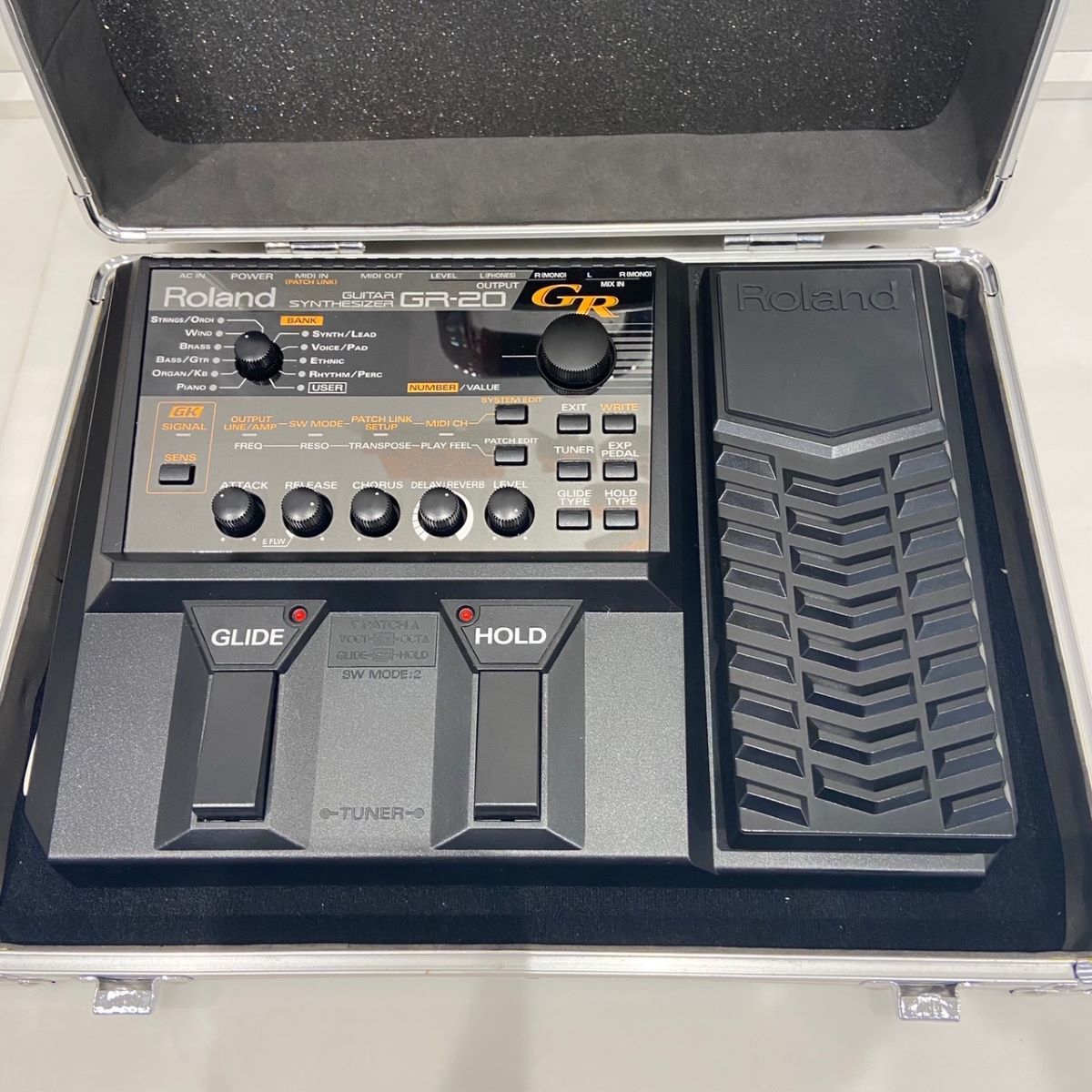 Roland GR-20 Guitar Synthesizer ギターシンセサイザー（中古/送料 