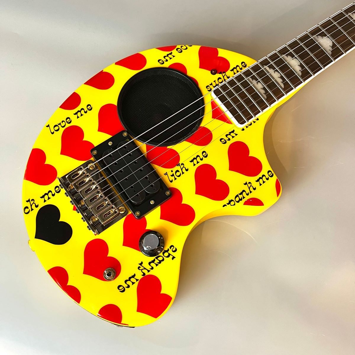 FERNANDES YELLOW HEART ZO Fernandes / フェルナンデス YELLOW HEART