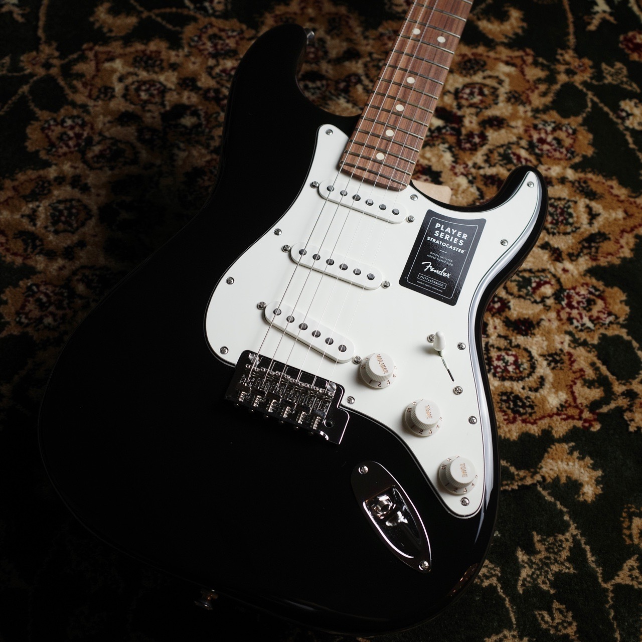 Fender Player Stratocaster Pau Ferro Fingerboard Black エレキ