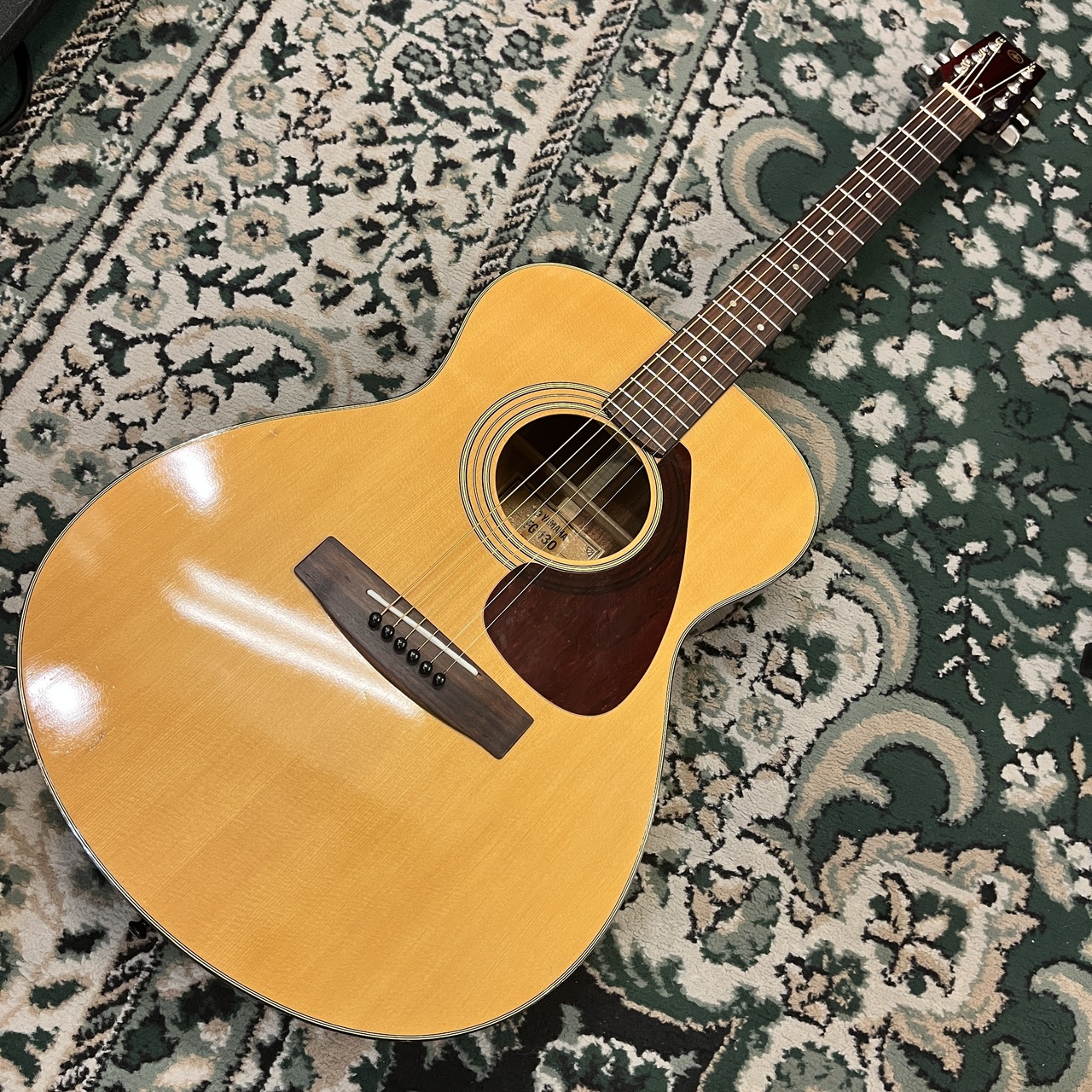 【あと2日で販売終了】YAMAHA FG−130 ヤマハ 日本製 グリーンラベル