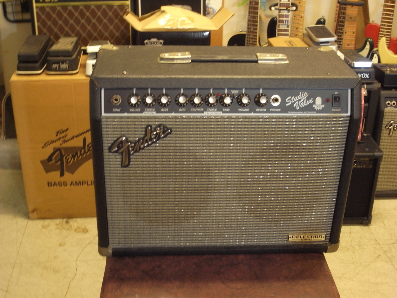 FENDER Fender Studio Valve SV-20CE