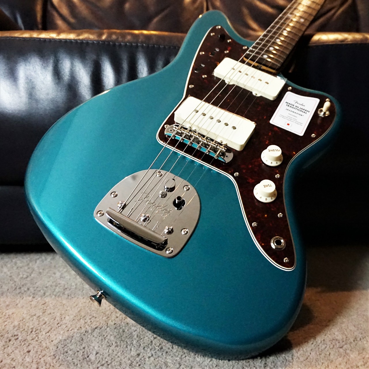 Squier by Fender エレキギター fkip.unmul.ac.id