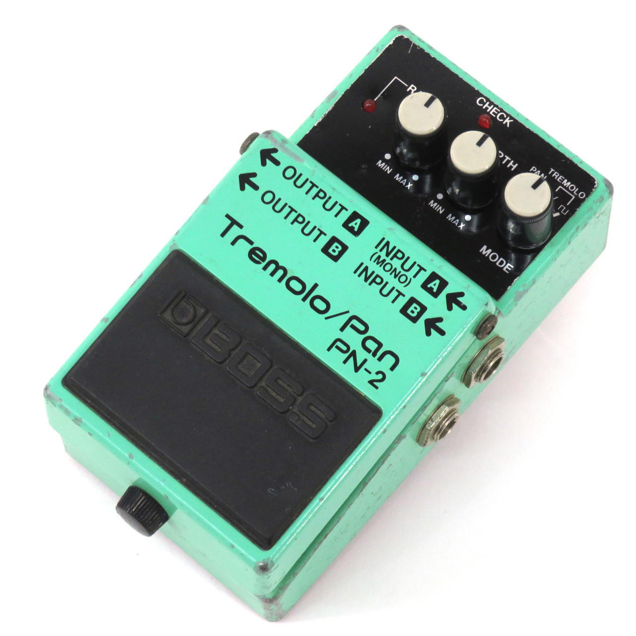 BOSS PN-2 Tremolo/Pan - エフェクター