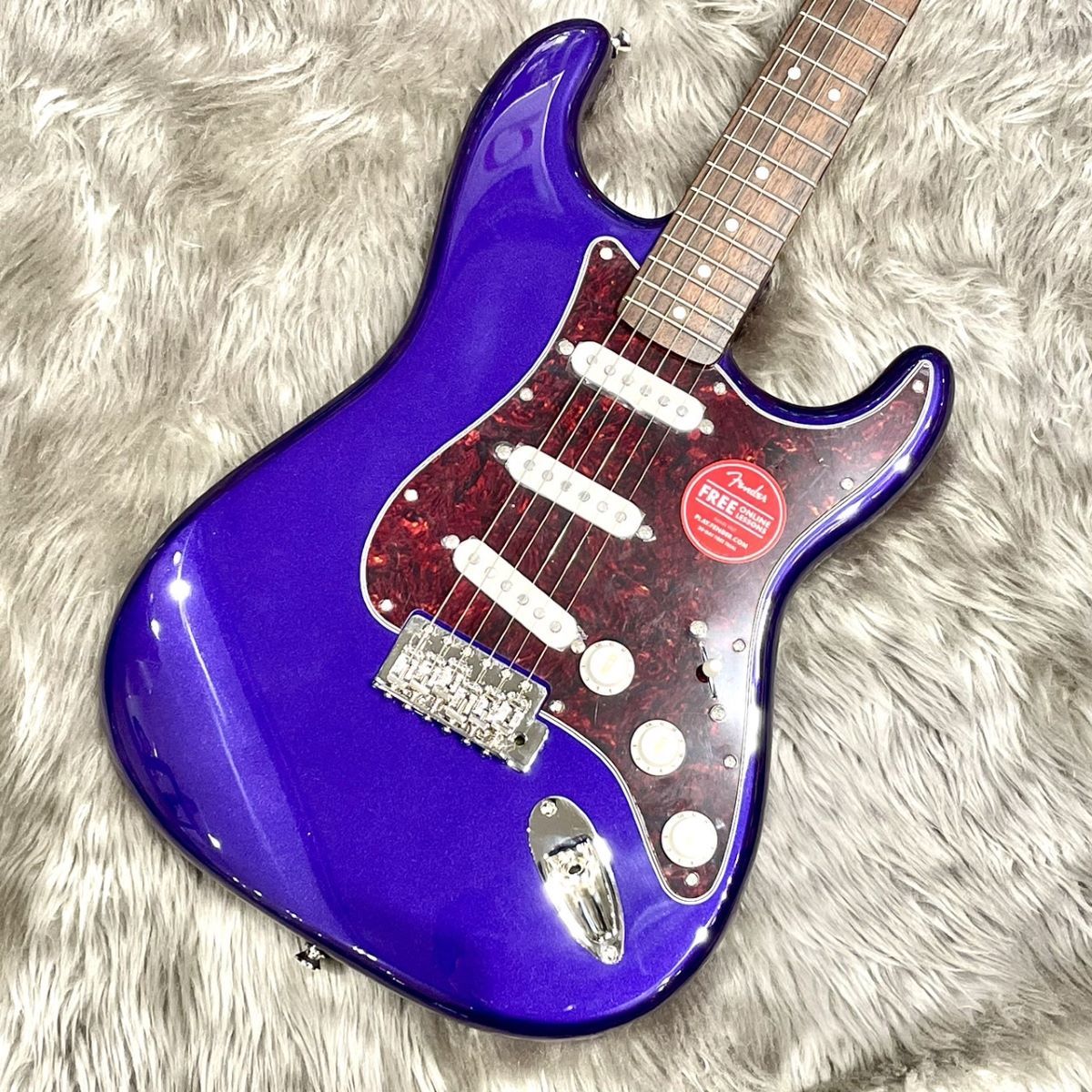 Squier by Fender FSR Classic Vibe '60s Stratocaster Purple