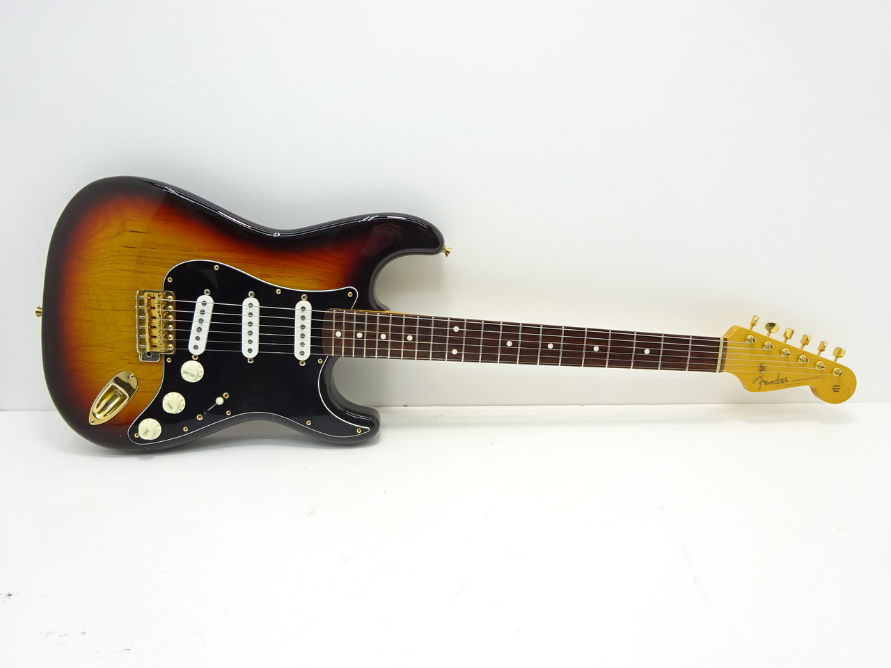 大人気新品セール ブ Fender ST62G-80TX Japan ギター