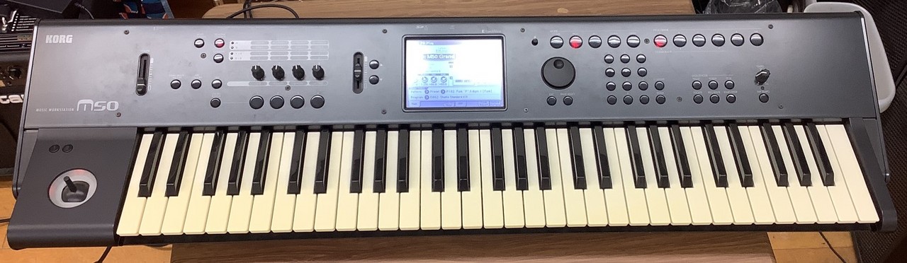 KORG M50/61 【中古】 商品状態ご確認ください（中古/送料無料）【楽器