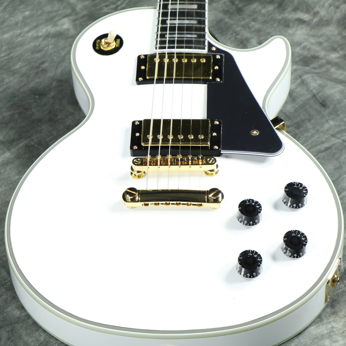 Epiphone Inspired by Gibson Les Paul Custom Alpine White 【福岡