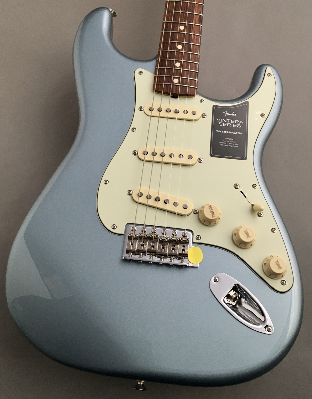 かわいい! さらに値下げ!Fender ストラトキャスター ‘60s Vintera - エレキギター