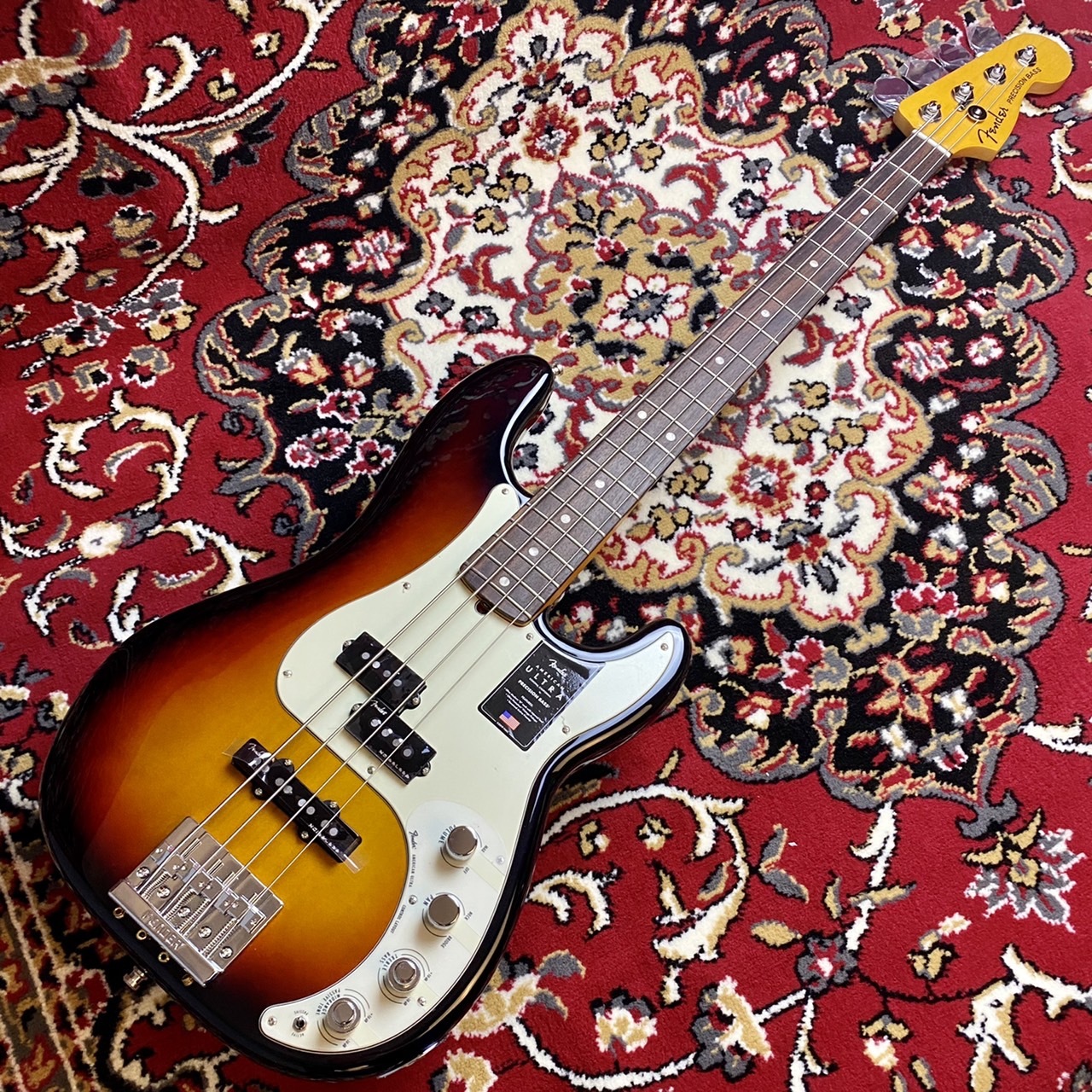 Fender American Ultra Precision Bass Rosewood Fingerboard Ultraburst プレシジョン ベース（新品/送料無料）【楽器検索デジマート】