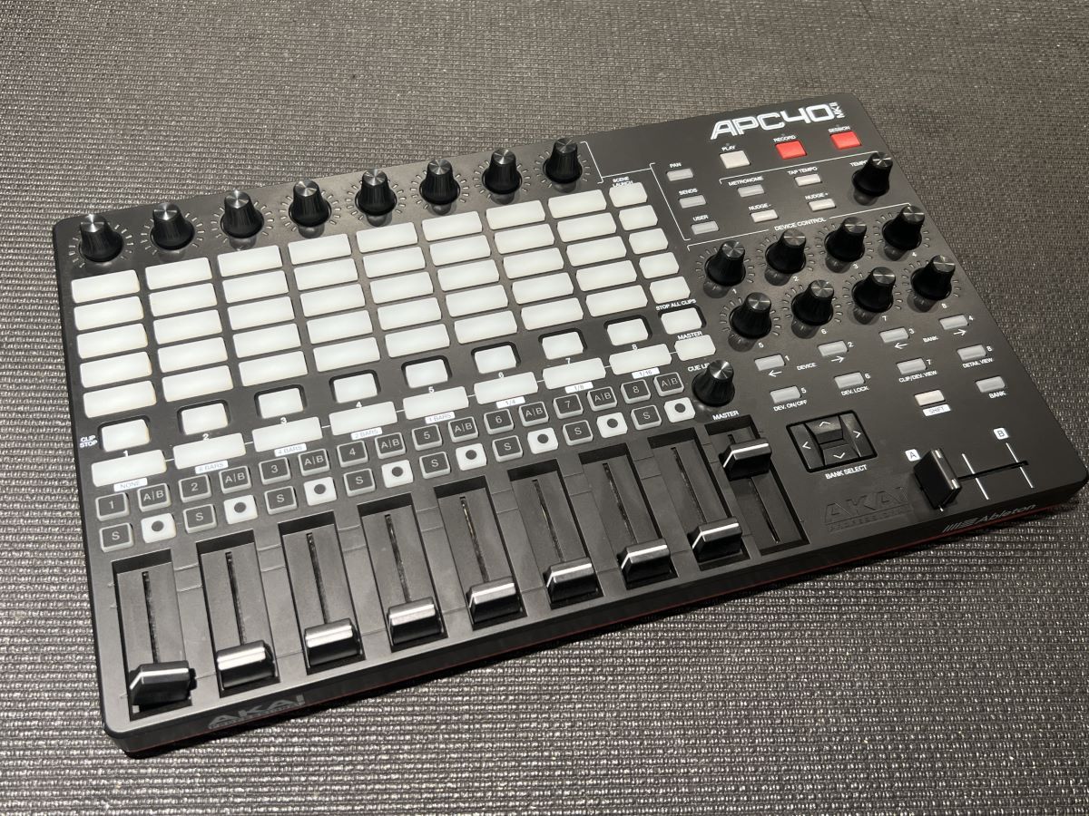 AKAI APC40 MK2 美品 | electricasanmiguel.com.mx