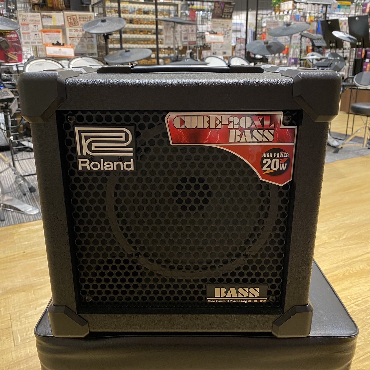 Roland CUBE-20XL BASS【現物画像】(中古/送料無料)【楽器検索 Roland CUBE-20XL BASS【現物画像】(中古/送料無料)【楽器検索