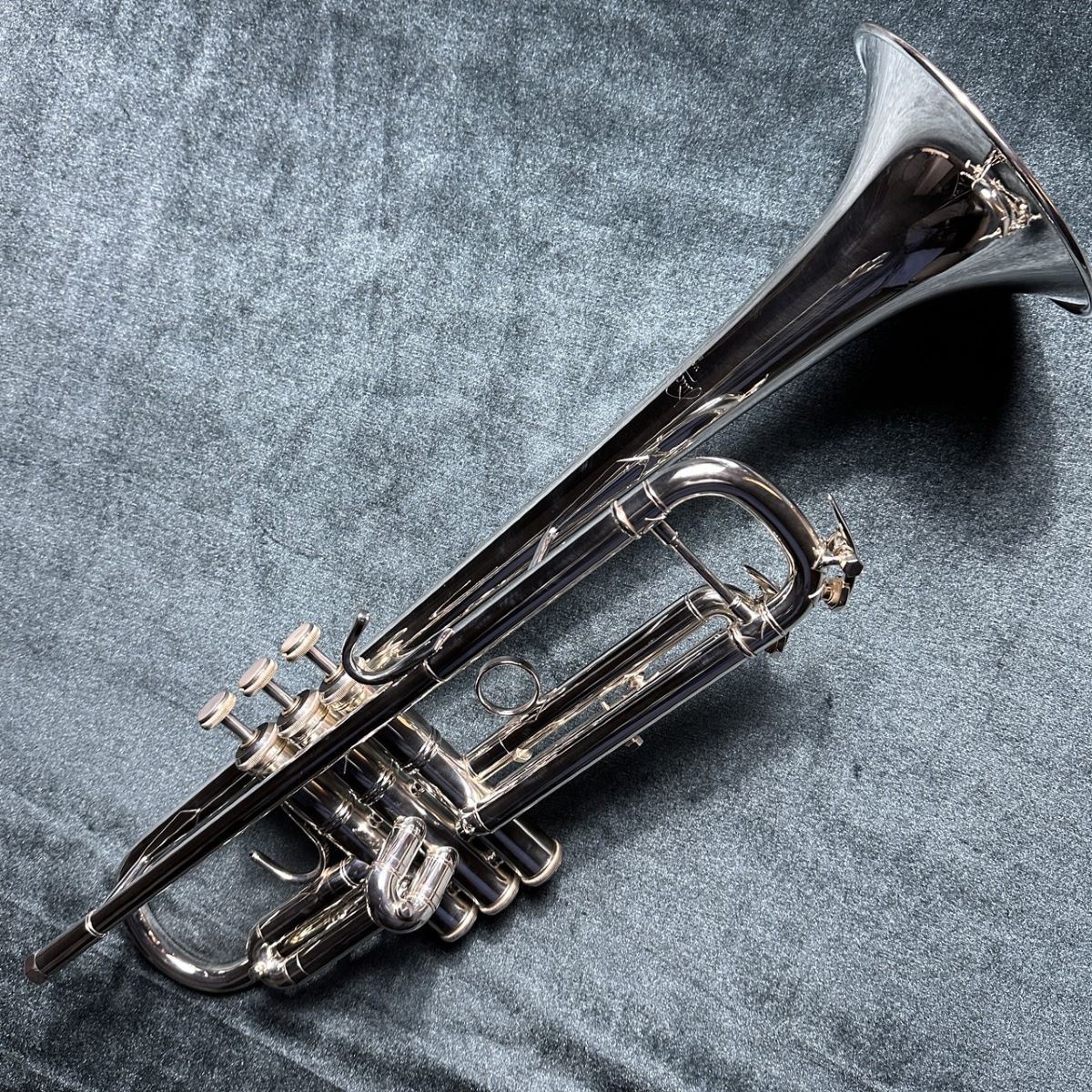Bach Vincent37 Trumpet シルバープレート仕上げ B♭ トランペット ...
