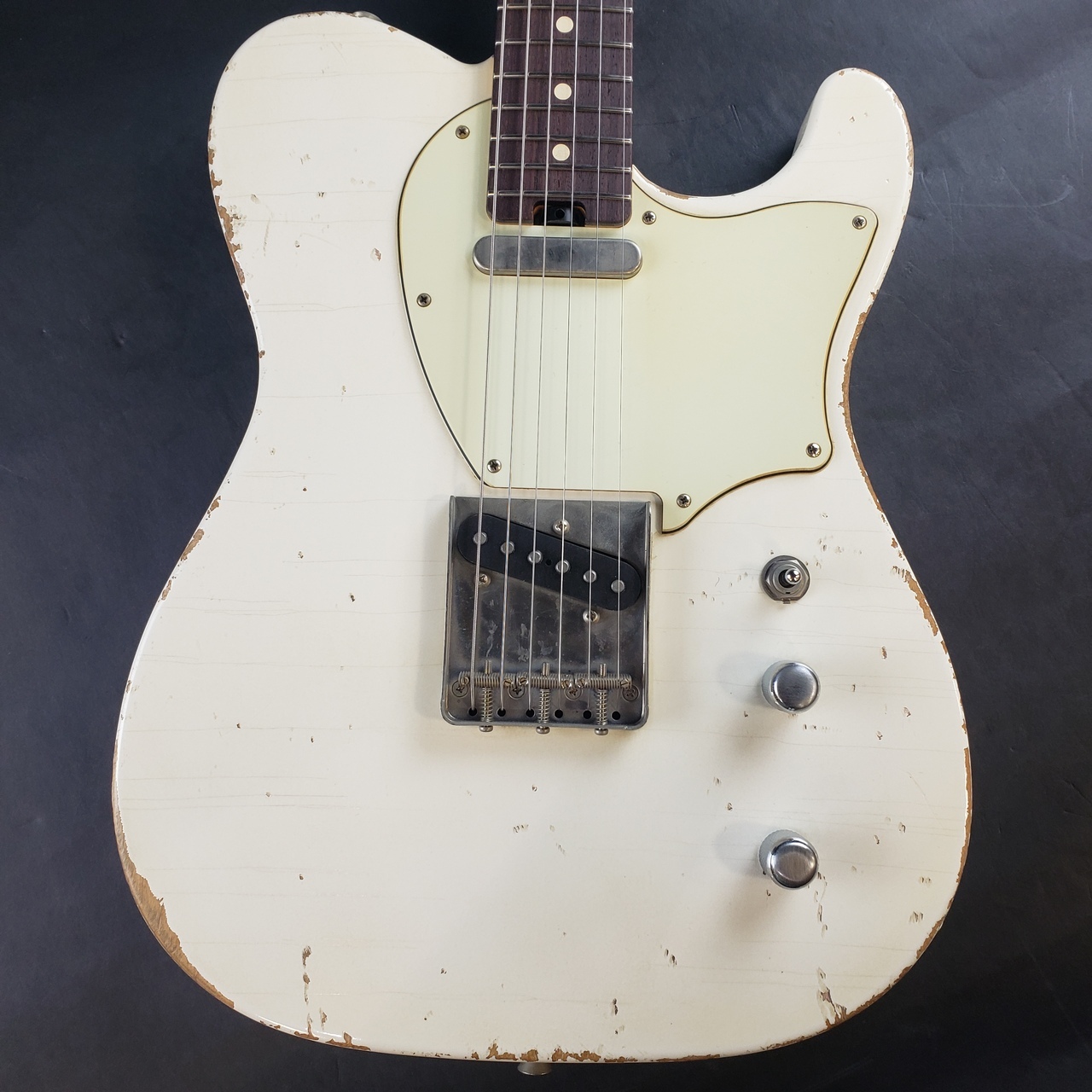 Tsubasa Guitar Workshop The Sujie Midium Aged / Vintage White