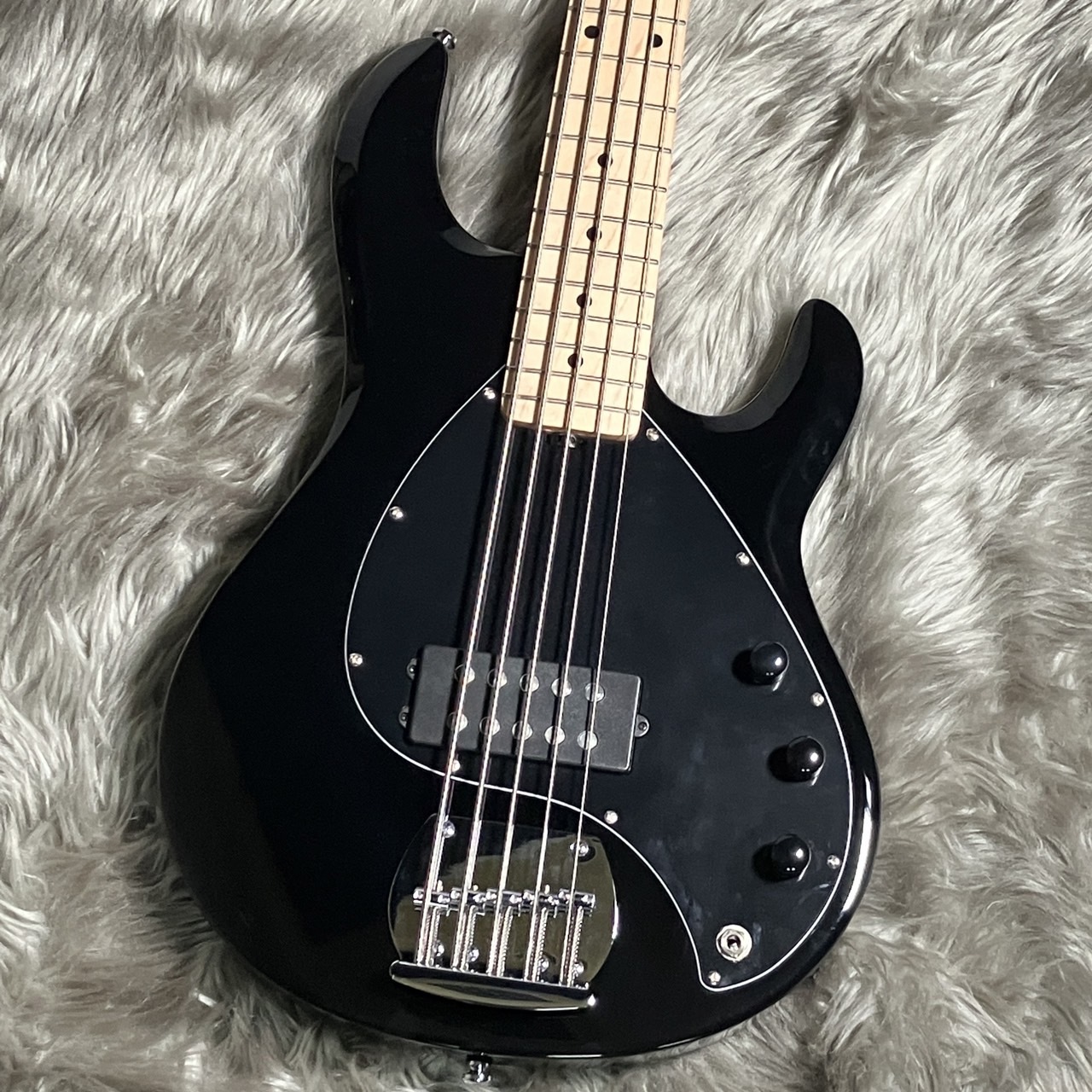 Sterling by MUSIC MAN RAY5/M BK【現物画像】（中古/送料無料）【楽器