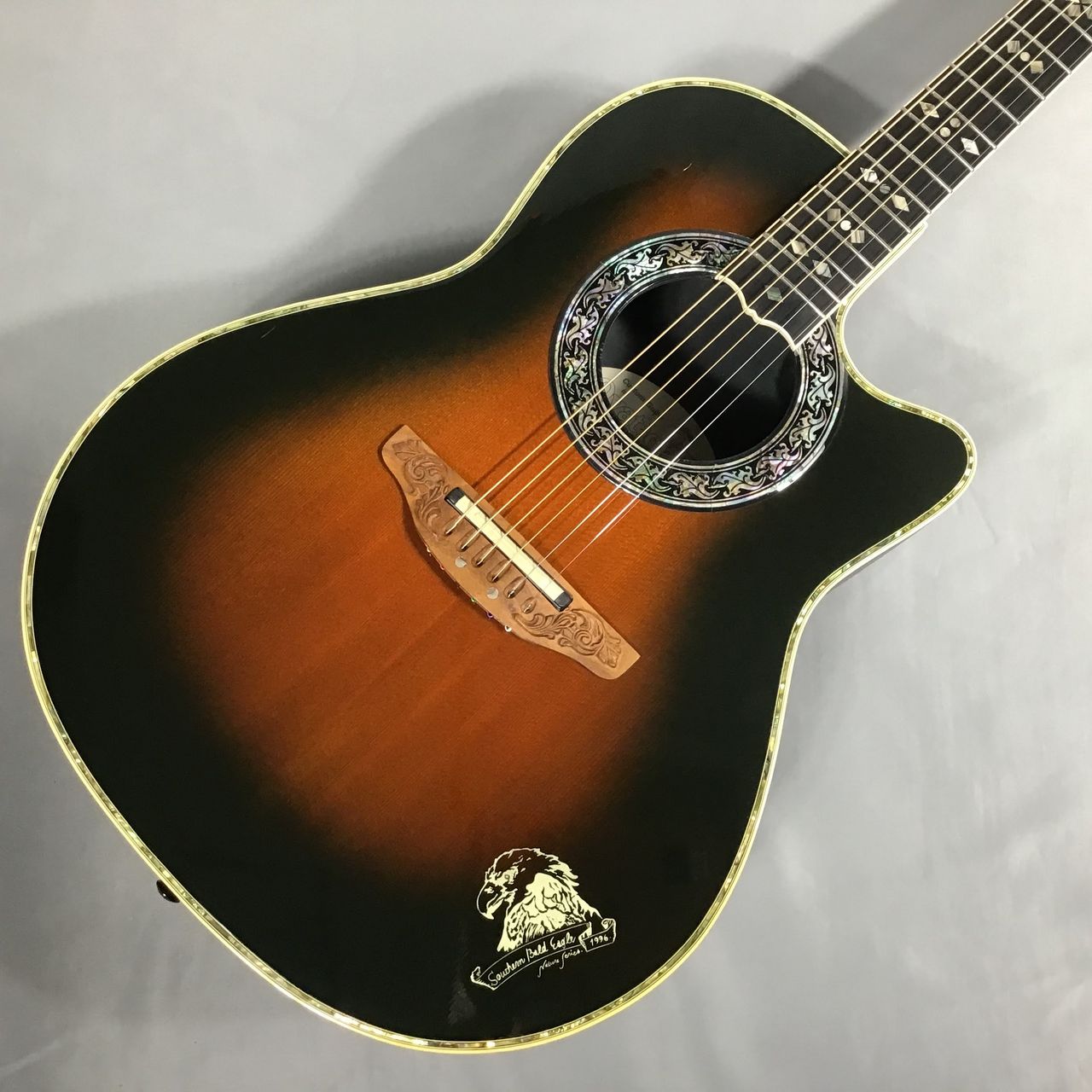 オベーションのエレアコ（Celebrity cc157）を30,000円で。現品