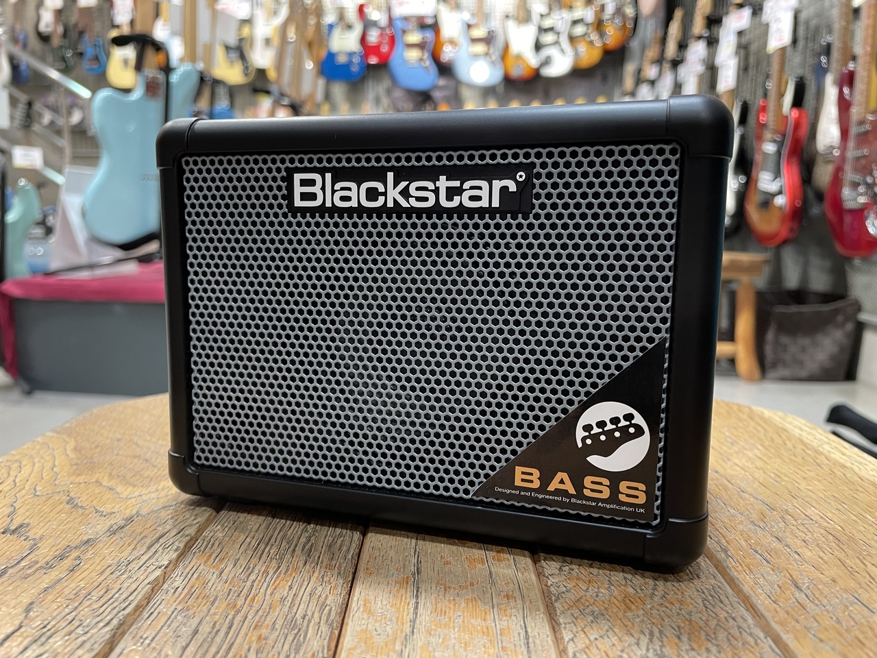 人気定番 Blackstar FLY 3 BASS ミニ ベース オーディオアンプ qdtek.vn