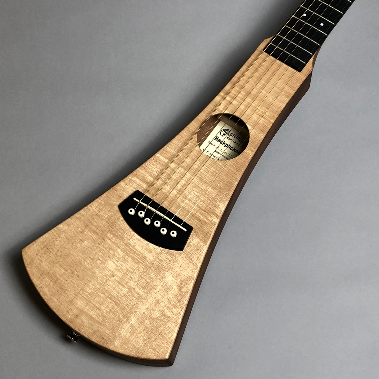 14700円超安い価格 オンライン格安 Martin バックパッカーギター ...
