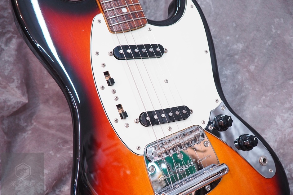 Fender Japan MG69/DP（中古）【楽器検索デジマート】