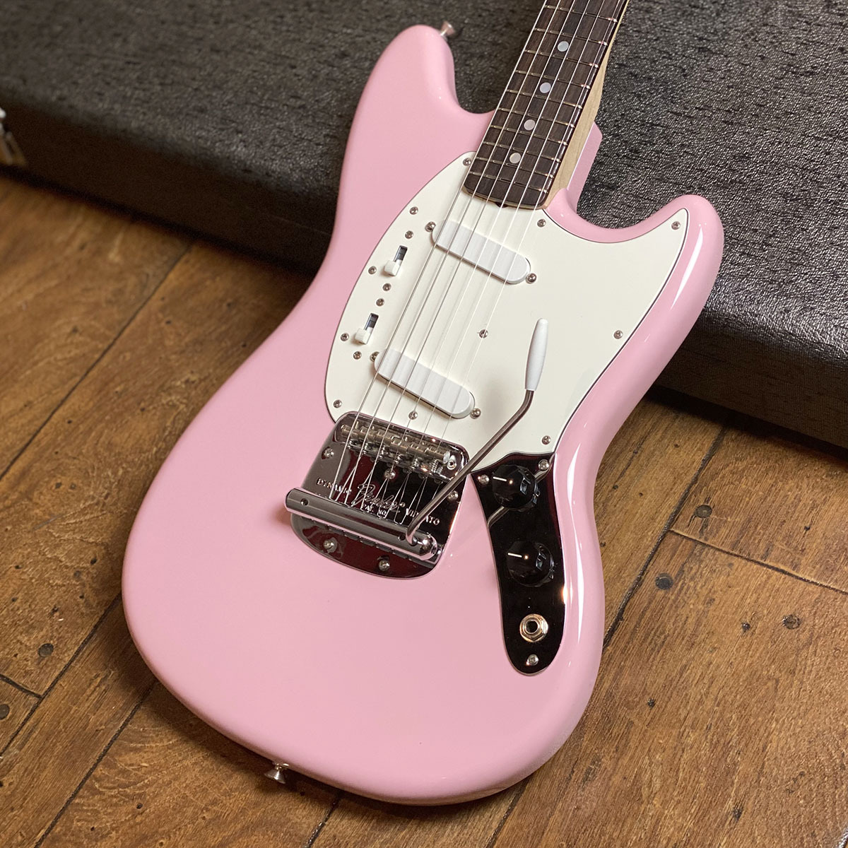 Fender Custom Shop Char Signature Mustang ”Pink Loud” 撫子（中古