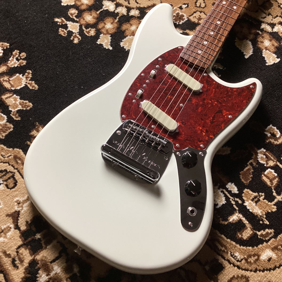 Fender エレキギター Made in Japan Traditional 60s Mustang