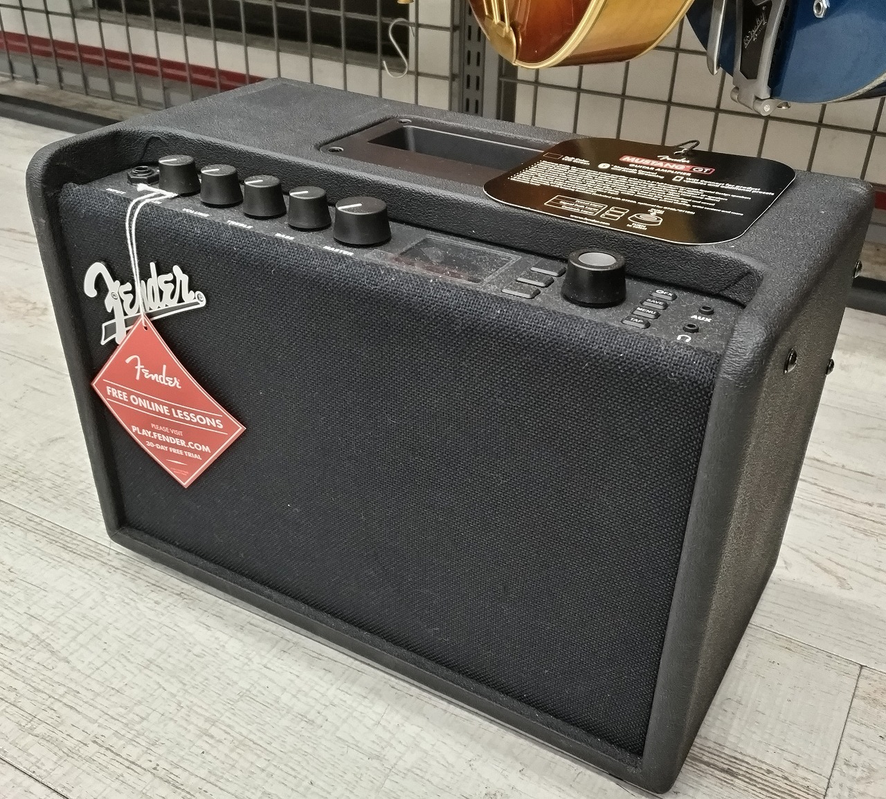 Fender Mustang GT40(MGT-4セット)【新宿店】（中古）【楽器検索デジマート】