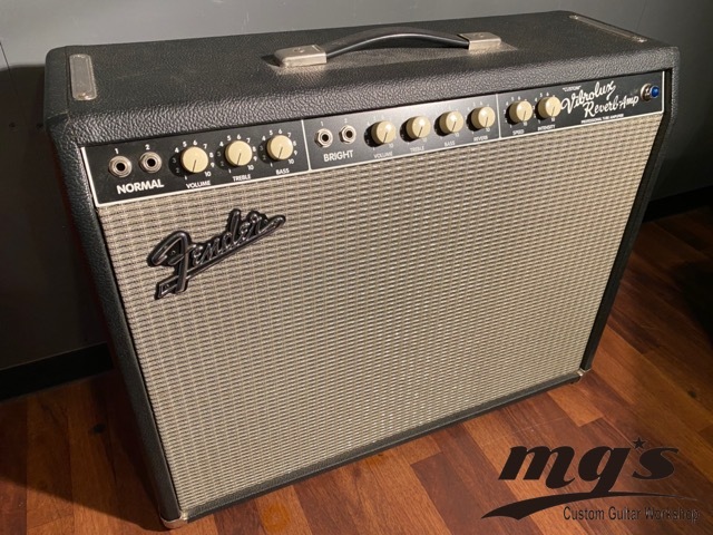 fender custom vibrolux reverb 40w