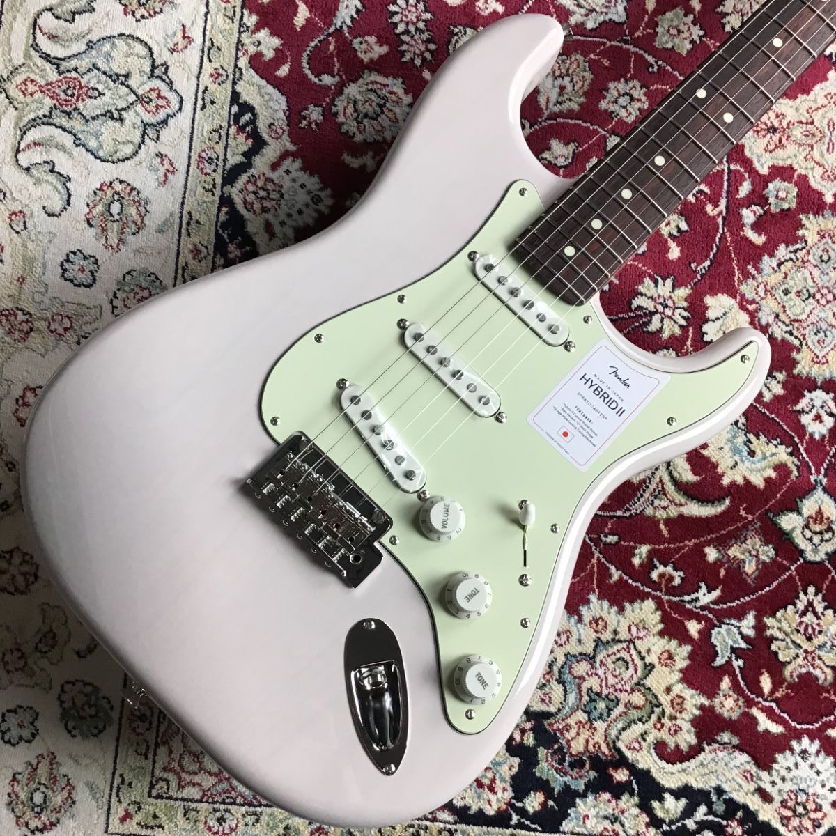 Fender Made in Japan HYBRID II Stratcaster Rosewood Fingerboard US ...